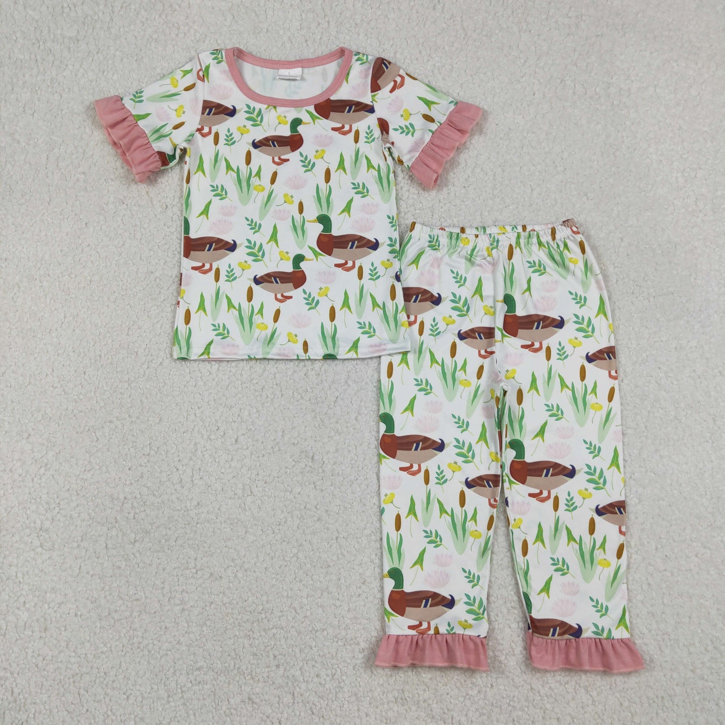 GSPO1252 Baby Girls Flowers Ducks Top Ruffle Pants Hunting Pajamas Set