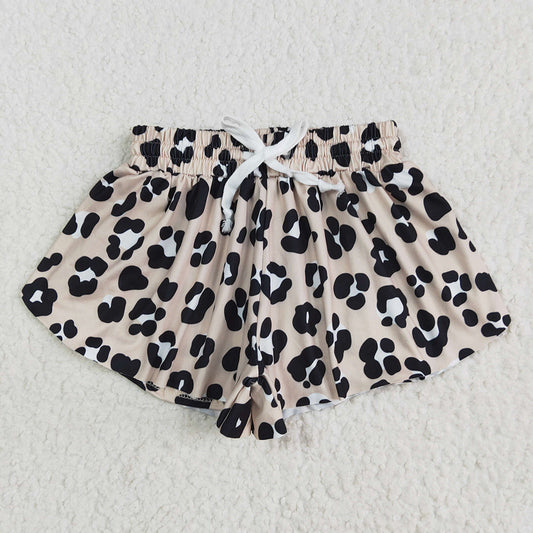 SS0585 Baby Girls Black Leopard Waistband Ruffle Shorts