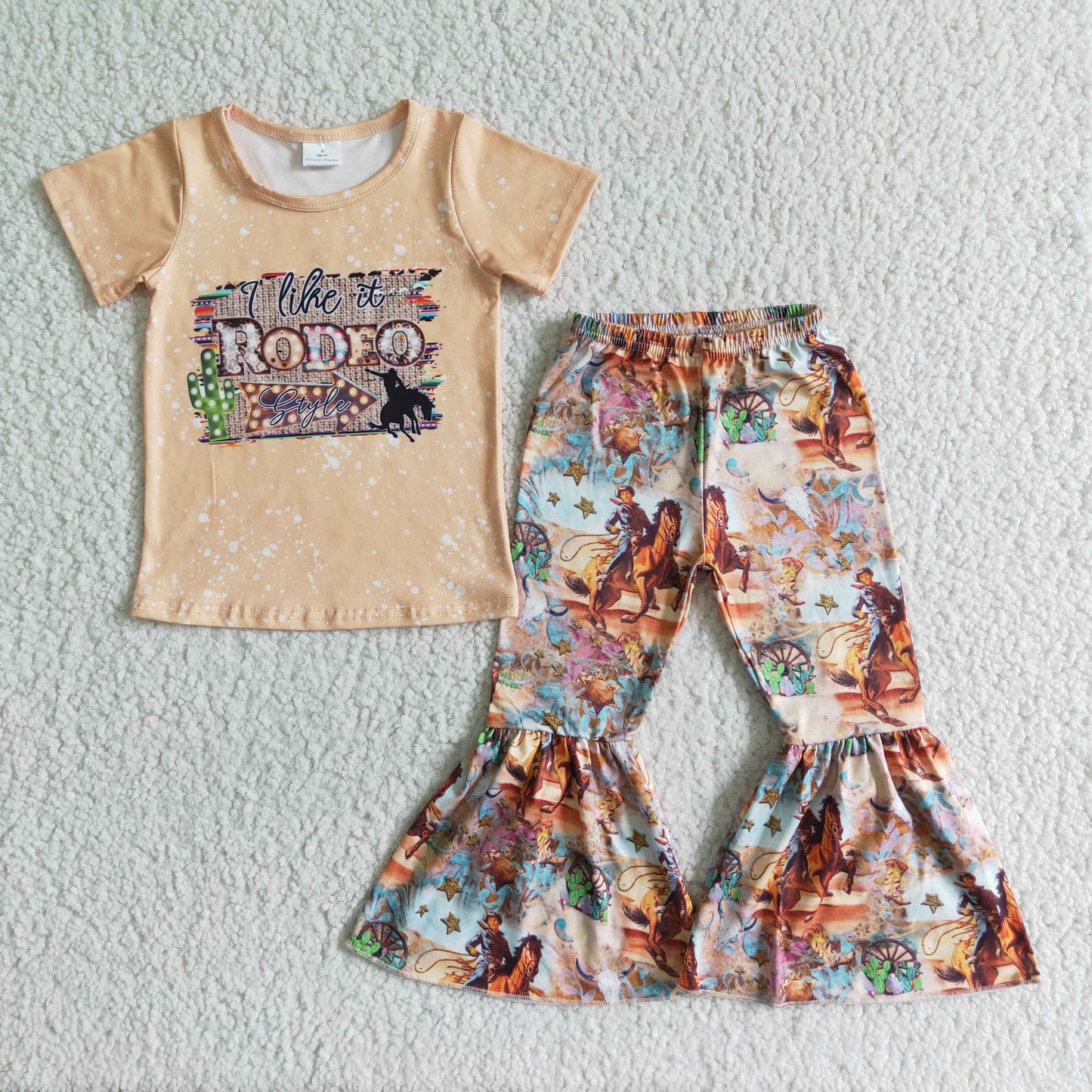 I like it rodeo T-shirt horse Bell bottom Pants Outfit