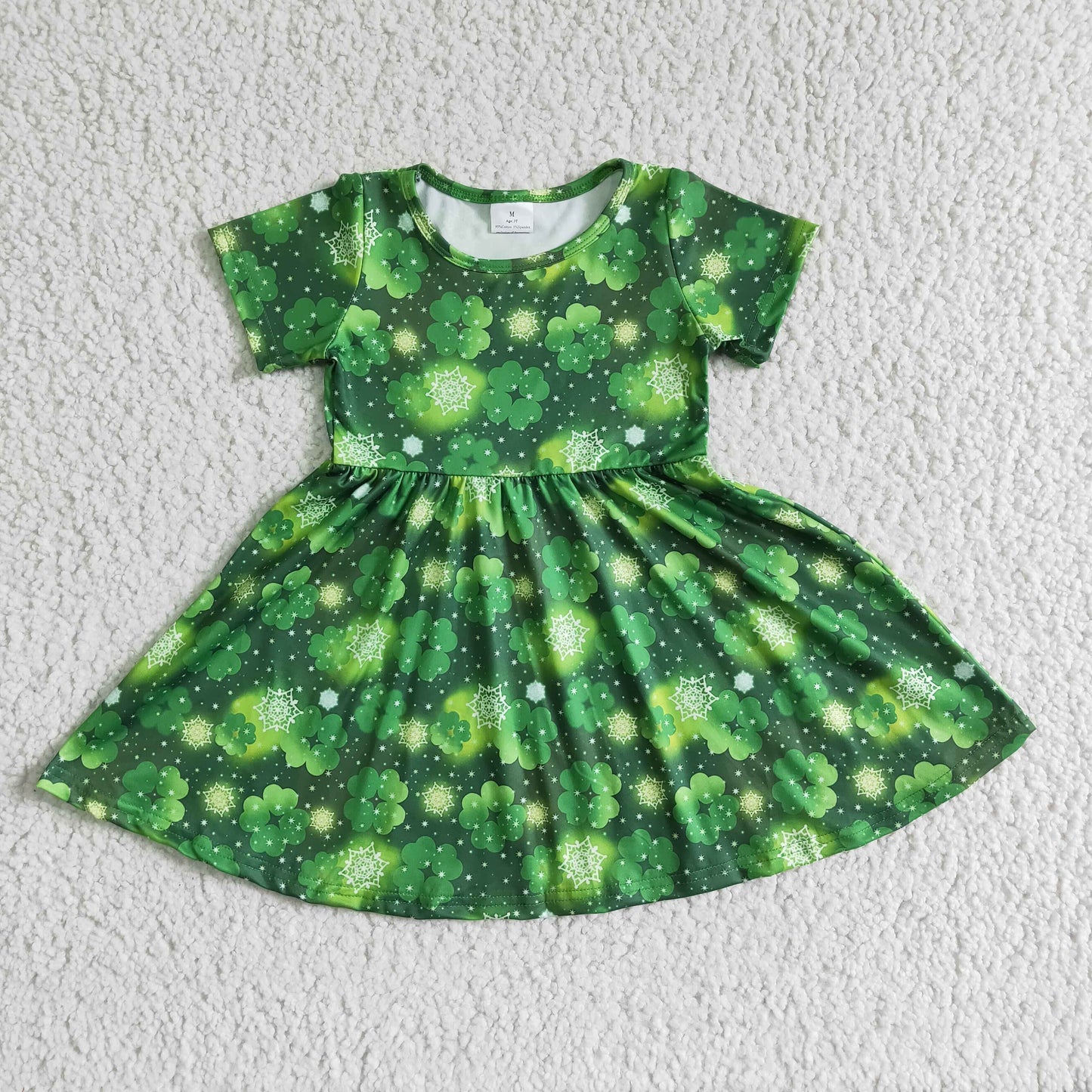 Green short sleeve Dresses