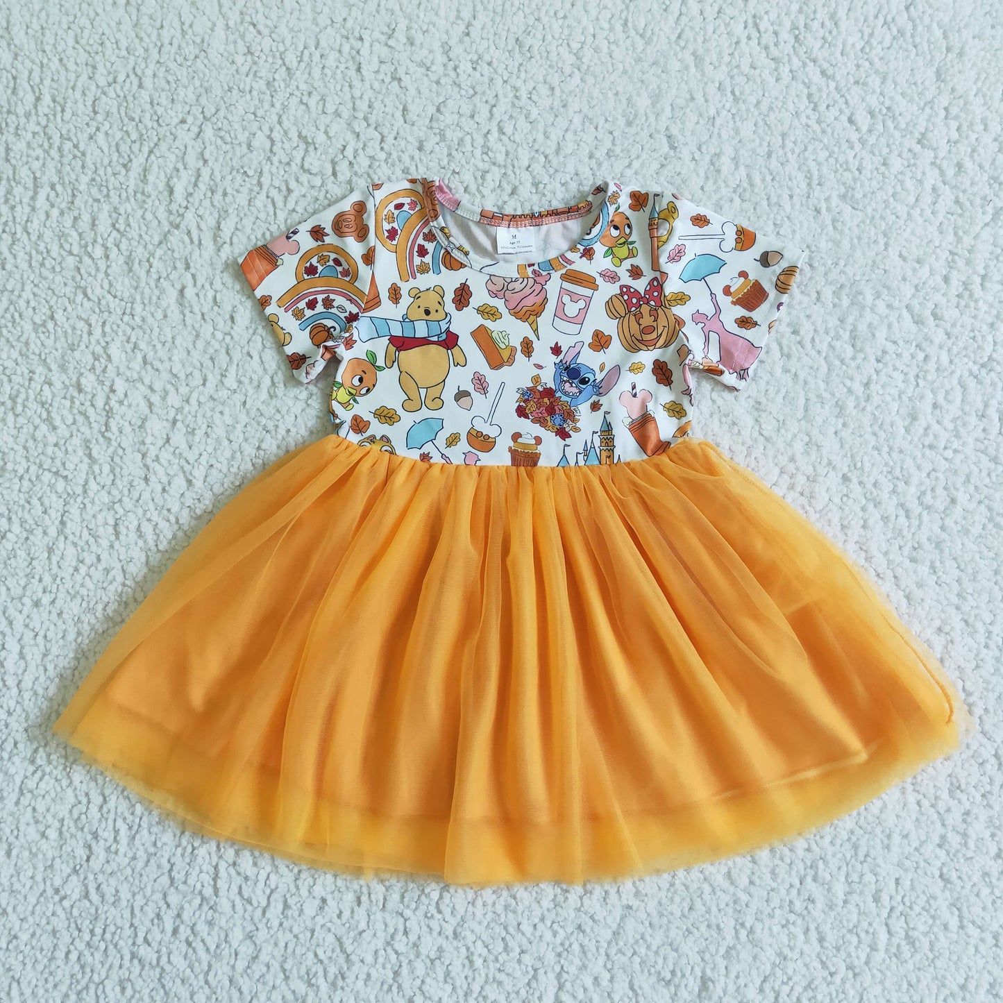 Cartoon short sleeve Yarn dress