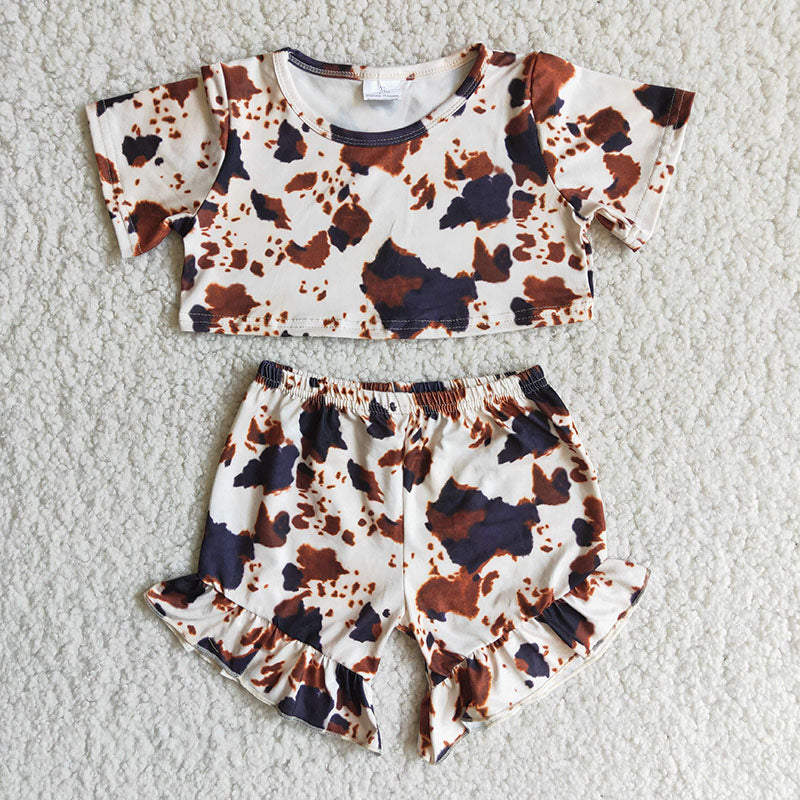 B6-15 Girl Cow Print Shorts Outfit-promotion 2024.3.9