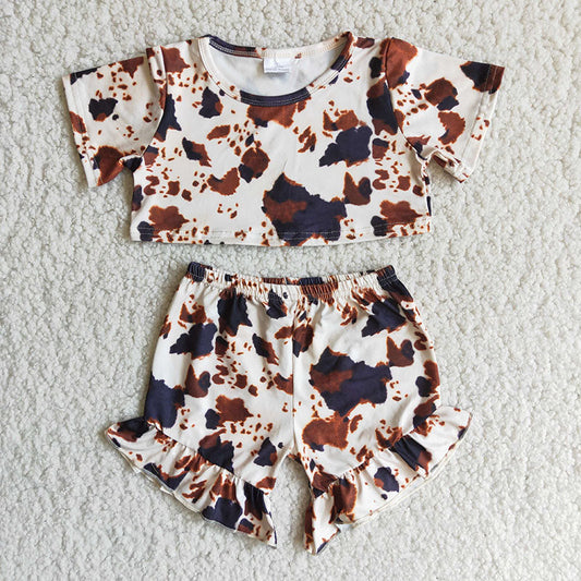 B6-15 Girl Cow Print Shorts Outfit-promotion 2024.3.9