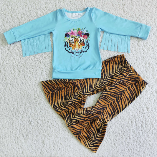 Tiger Outfit