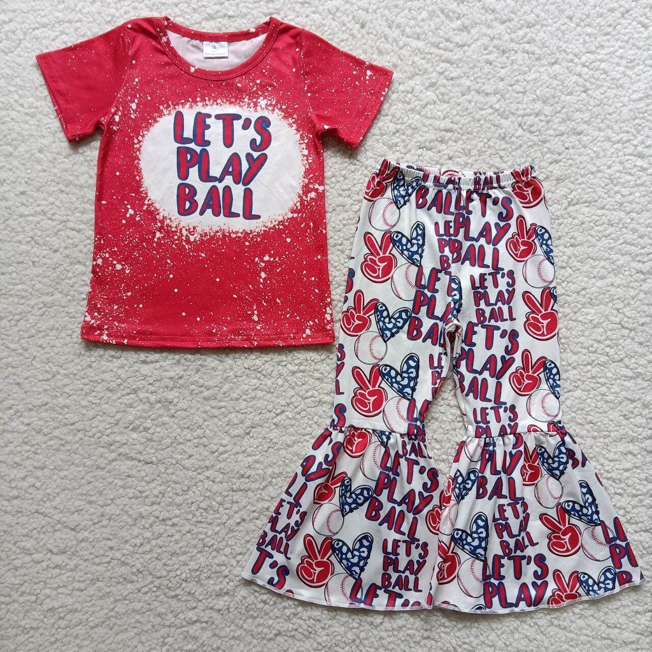 Let's play ball red T-shirt peace love print bell bottom pants outfit