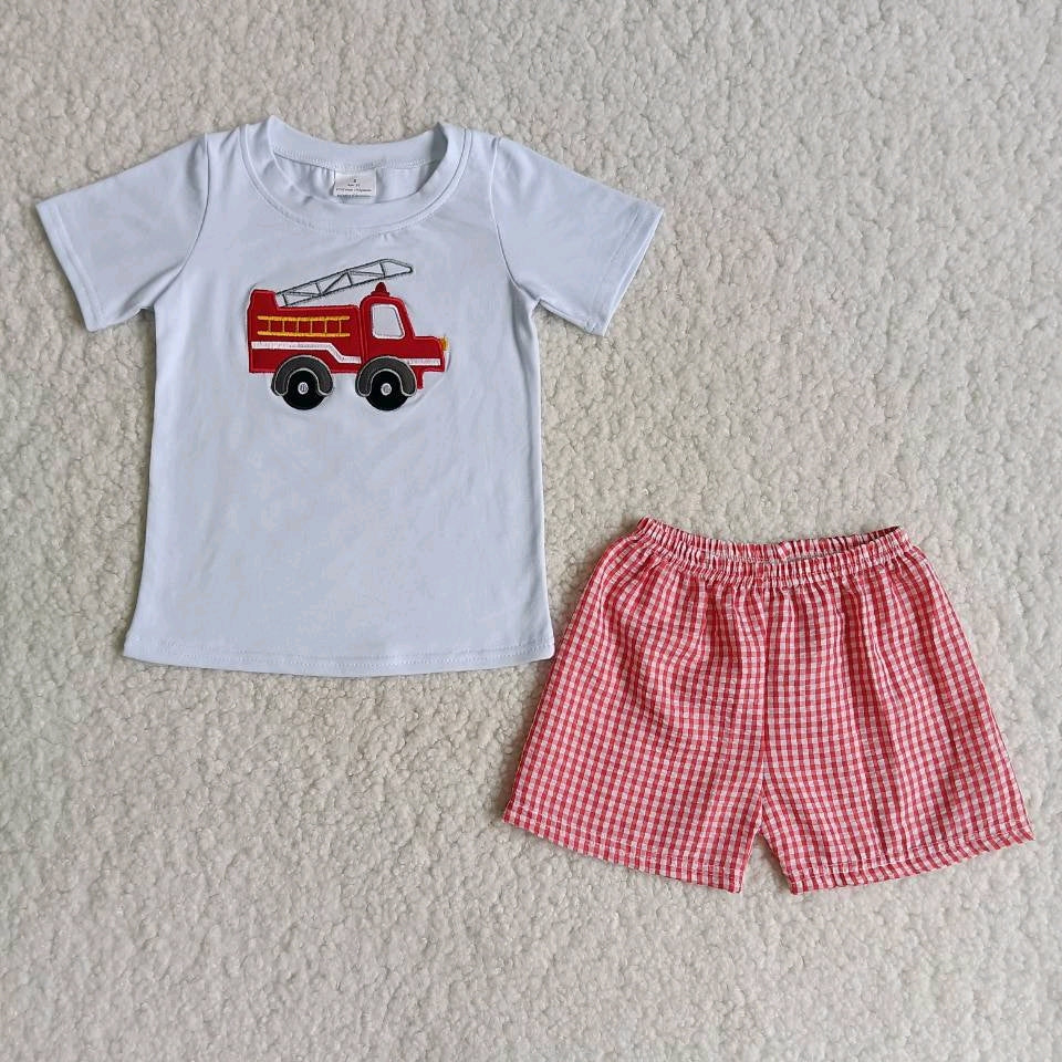 Red embroidered car White T-shirt red shorts Set