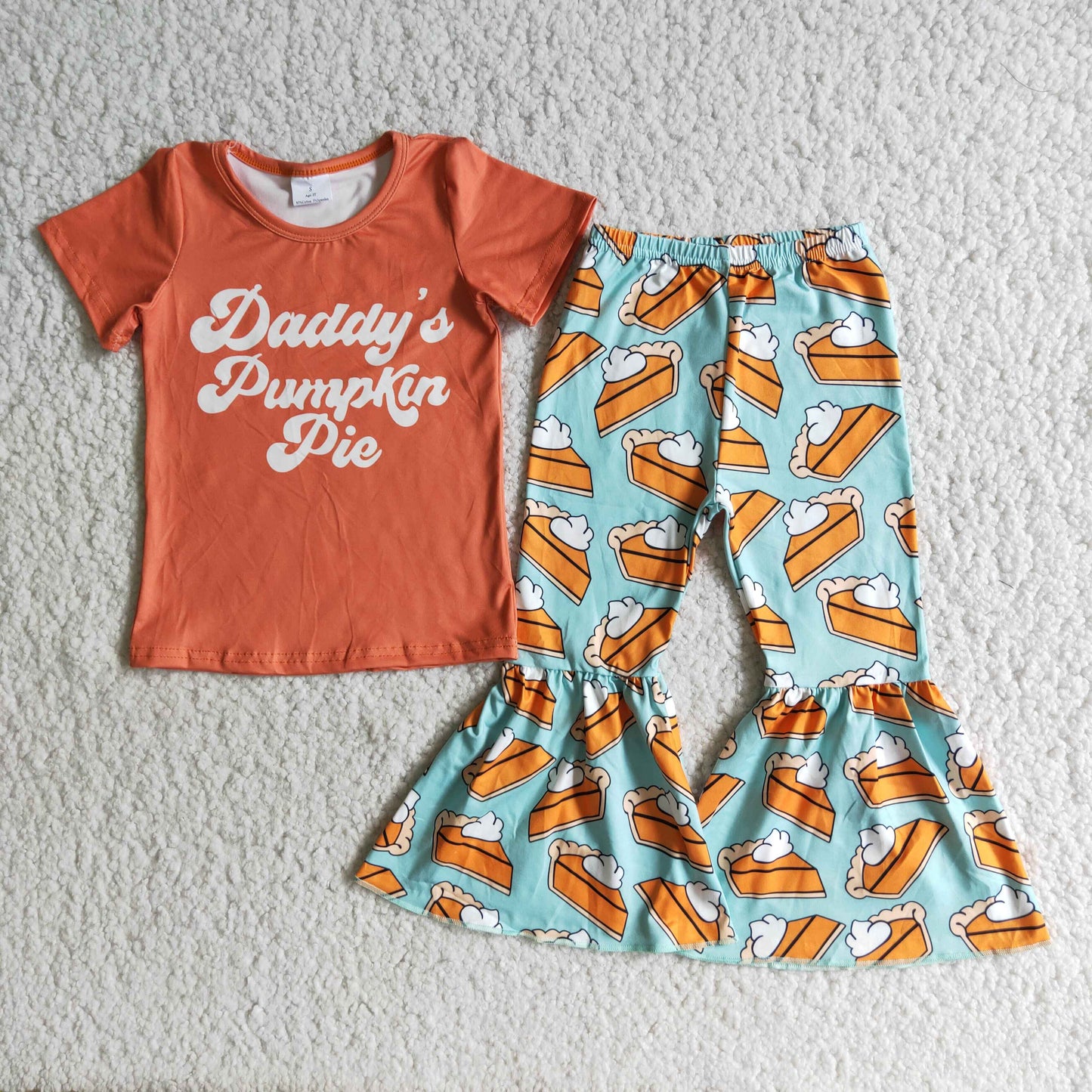 Daddy's Pumpkin Pie suits E4-28