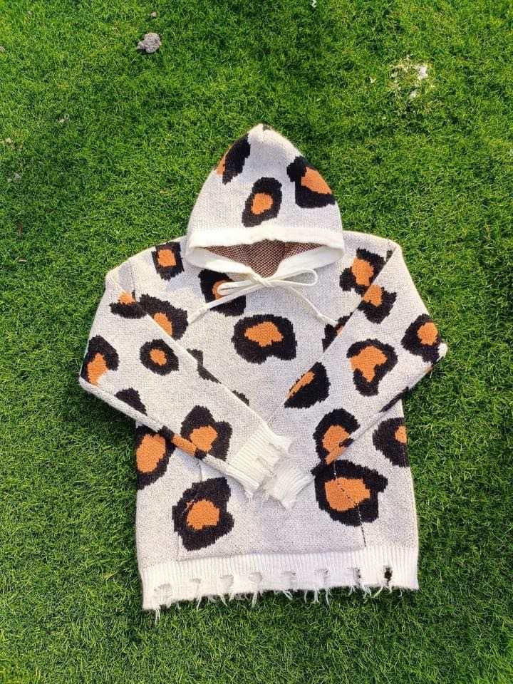 6 B0-18 Cow Print Hoodie sweater